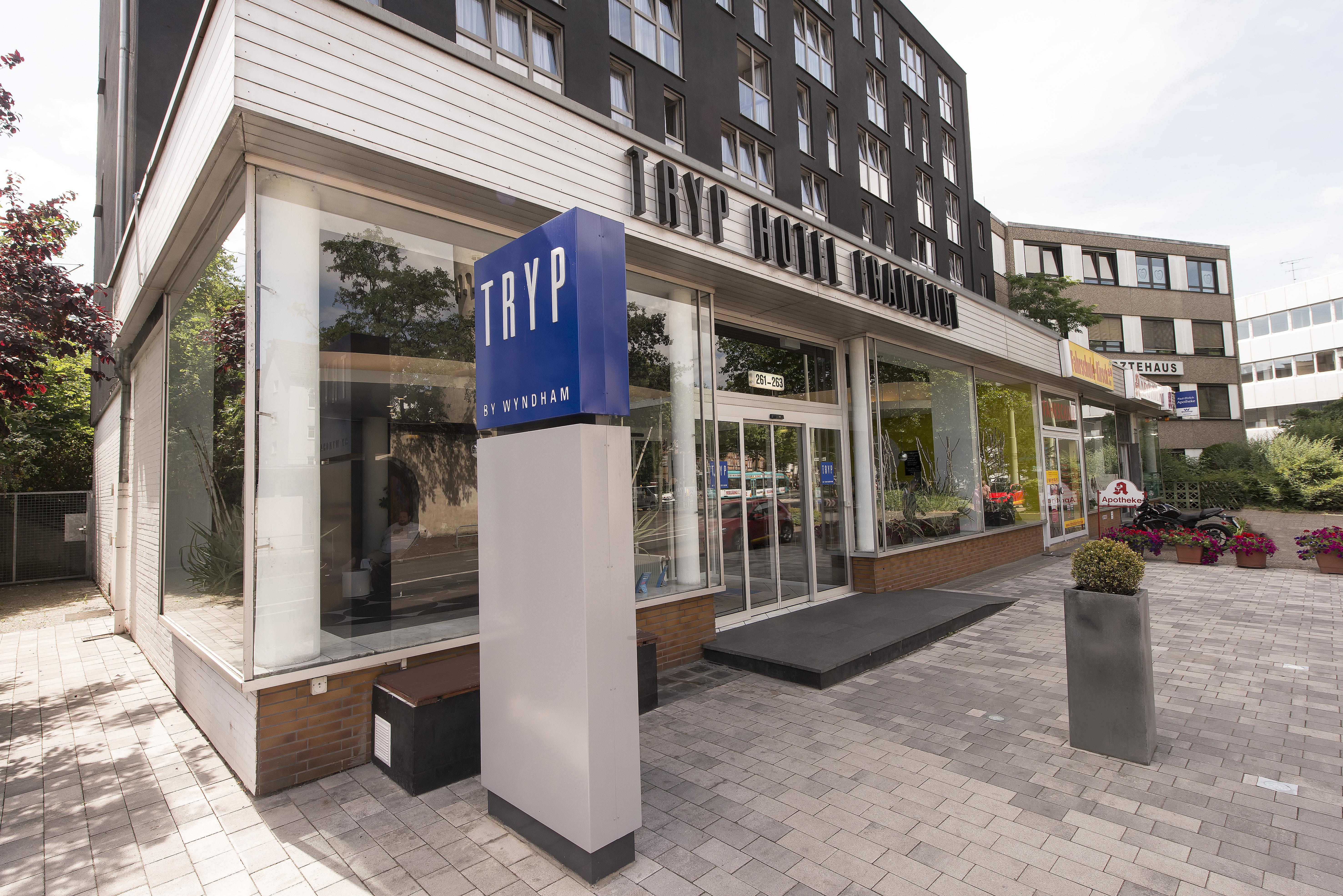 Tryp By Wyndham Frankfurt Hotel Frankfurt am Main Exterior foto