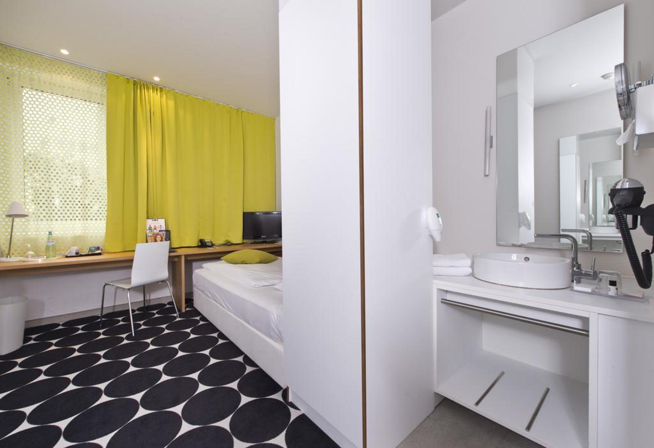 Tryp By Wyndham Frankfurt Hotel Frankfurt am Main Quarto foto