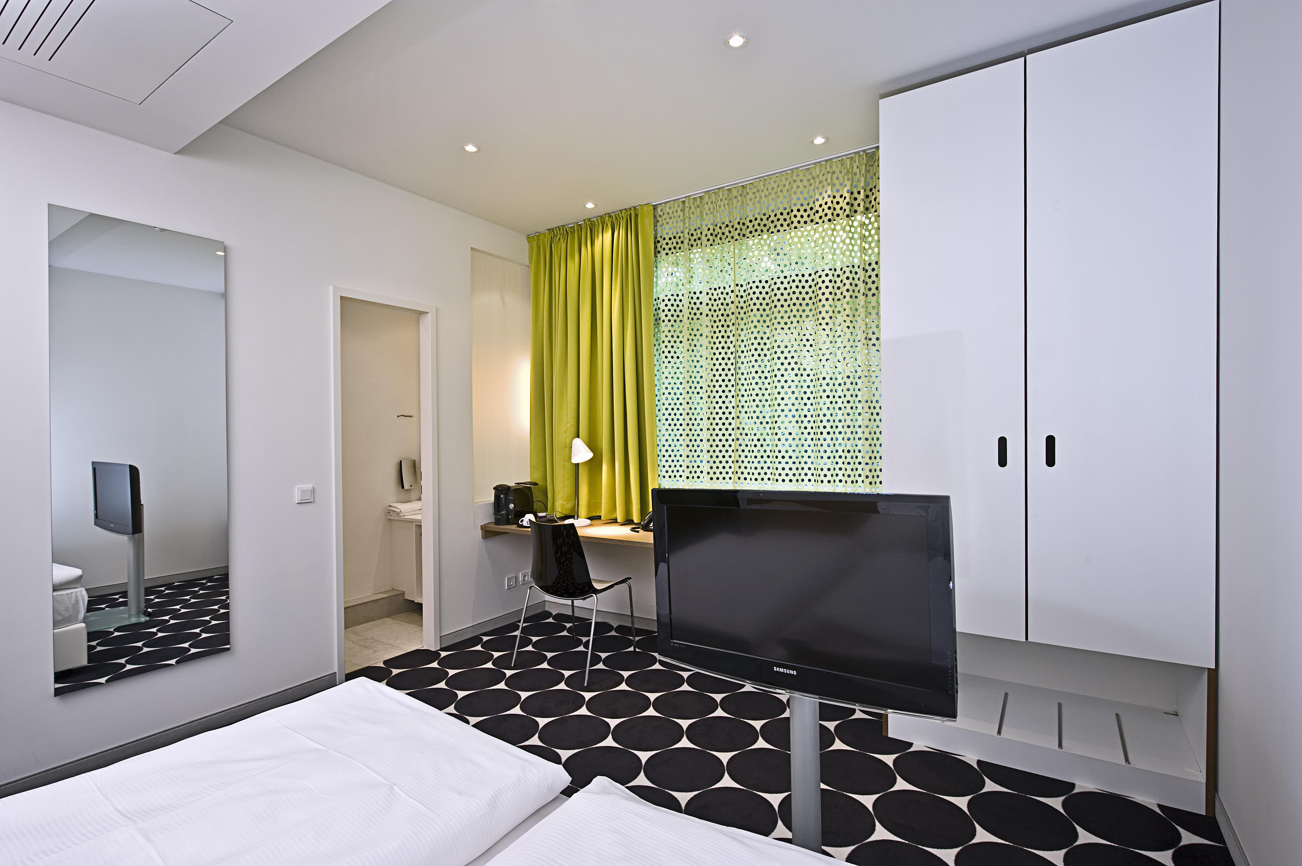 Tryp By Wyndham Frankfurt Hotel Frankfurt am Main Exterior foto