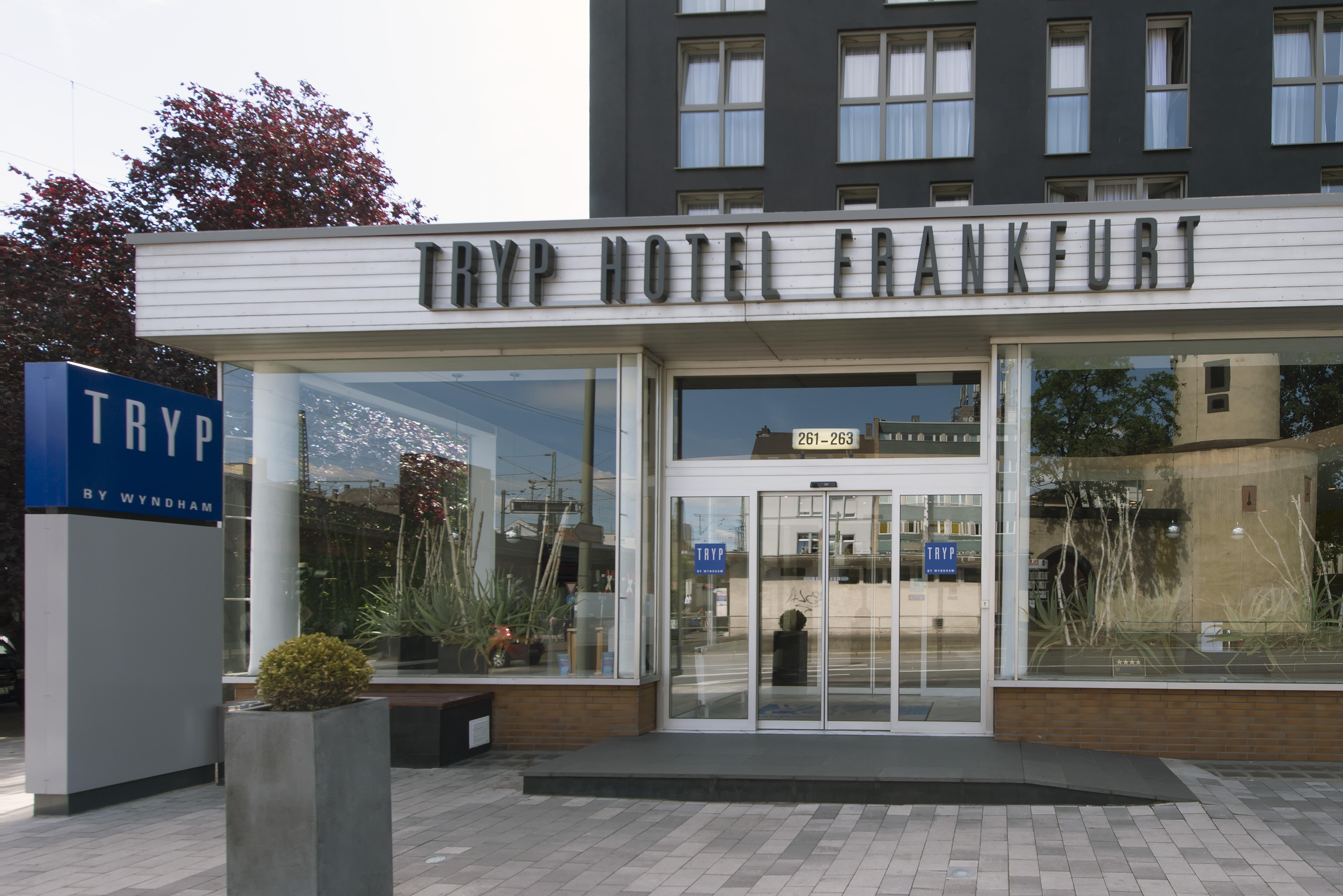 Tryp By Wyndham Frankfurt Hotel Frankfurt am Main Exterior foto