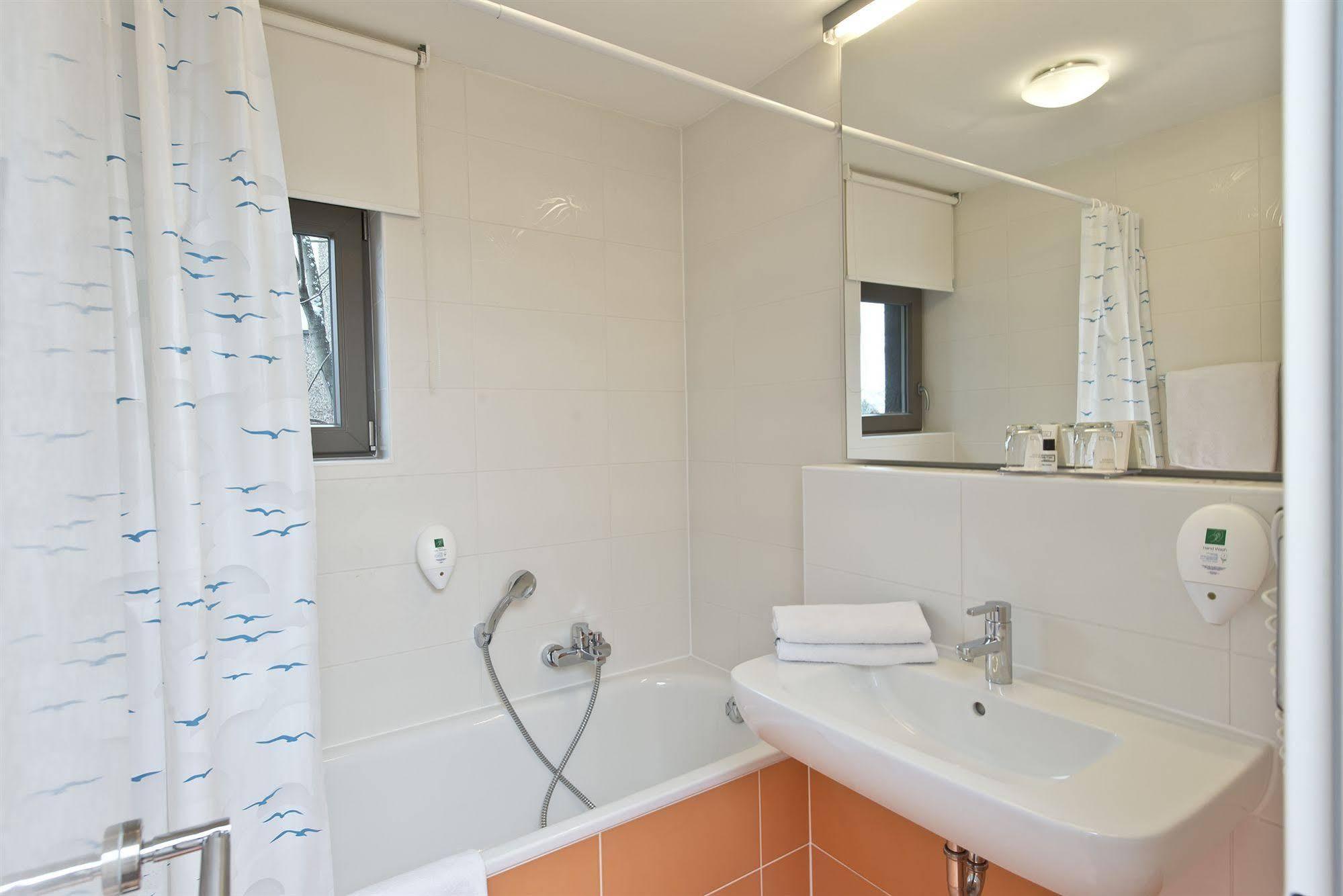 Tryp By Wyndham Frankfurt Hotel Frankfurt am Main Quarto foto